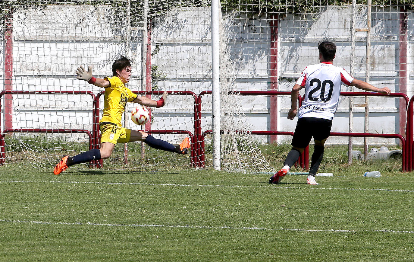 Las imágenes del partido UDL-Náxara