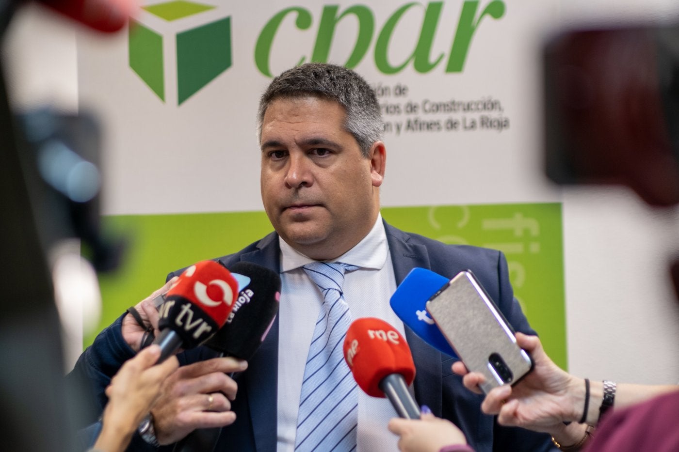 «Si se quiere bajar el precio de la vivienda se pueden reducir los impuestos, que suponen el 26%»