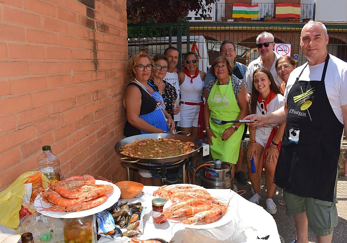 33 cuadrillas y 360 personas, de paellas en Quel