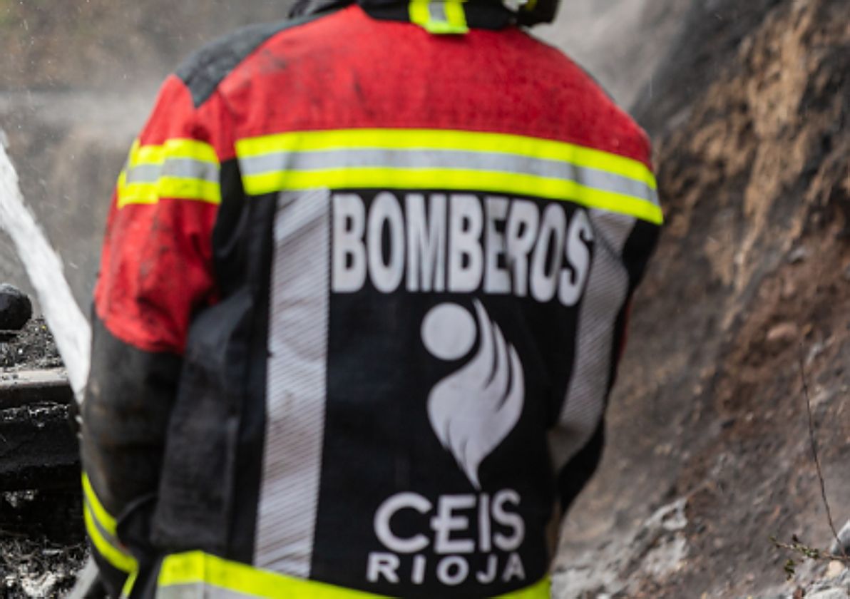 Incendio en el barrio de las bodegas de Ausejo