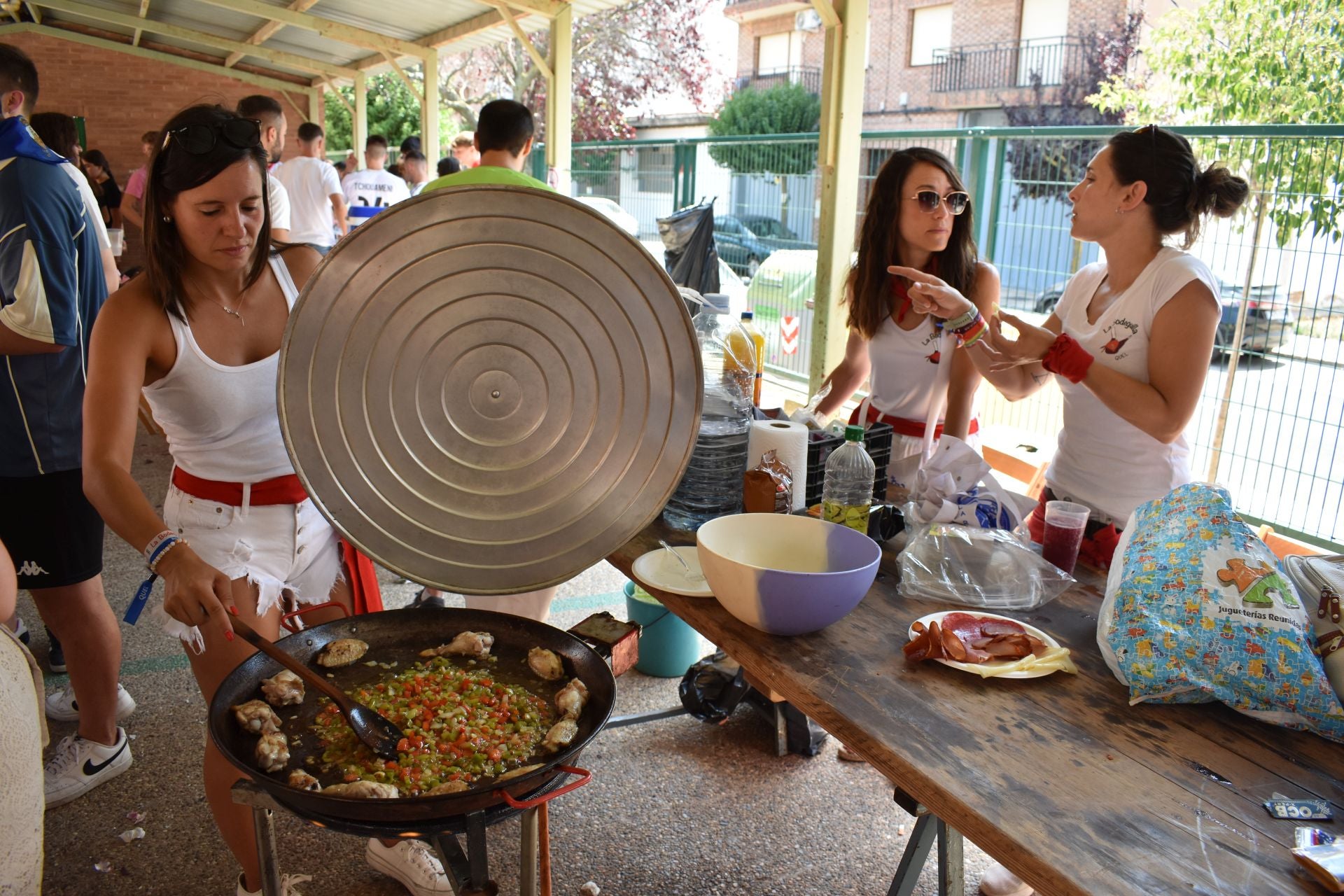 Día de las paellas en Quel