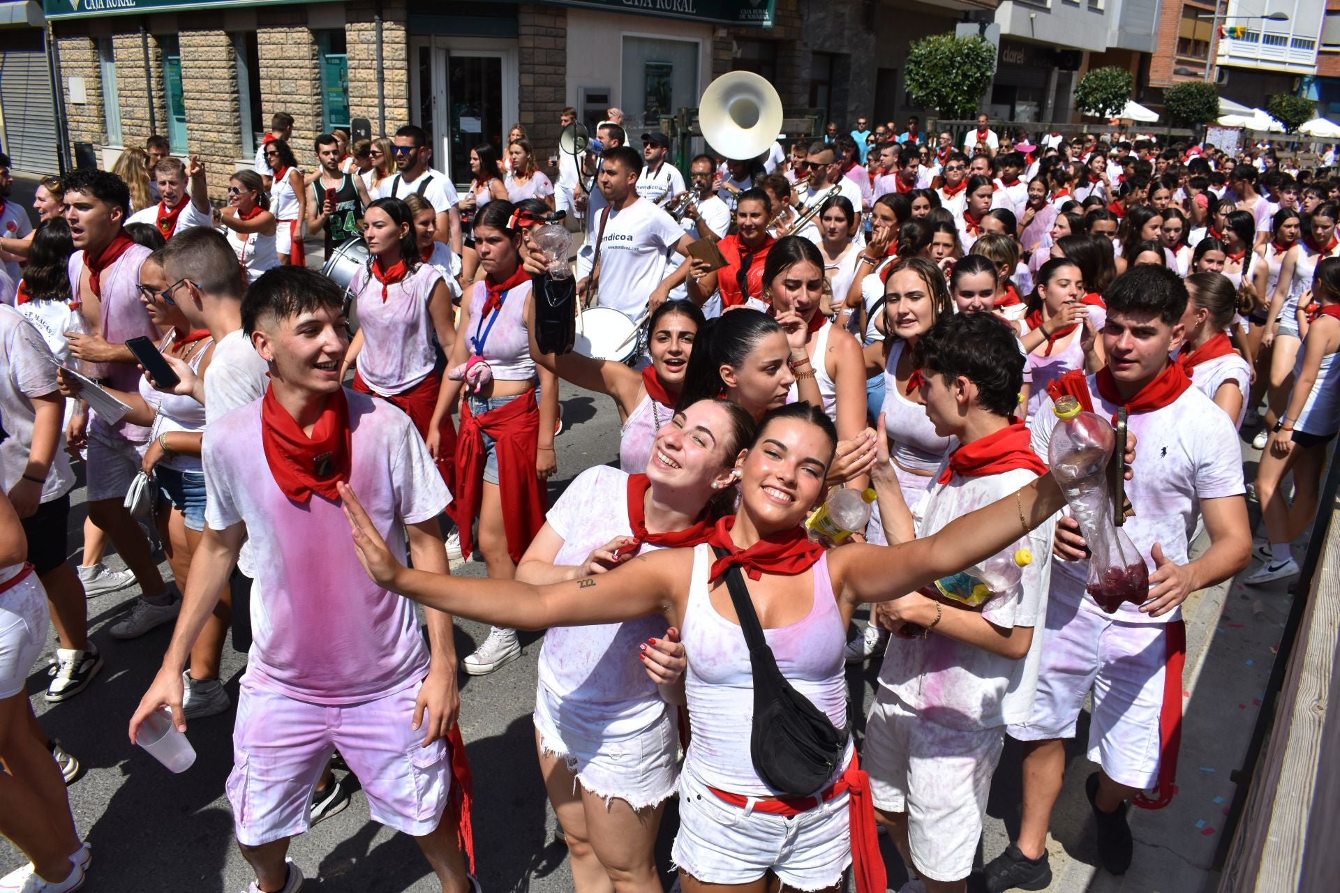 Las imágenes del cohete de las fiestas de Rincón de Soto