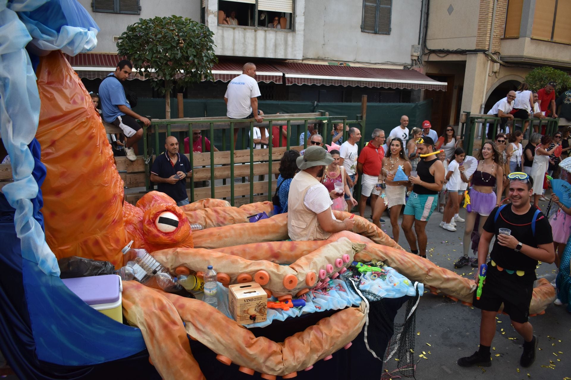 Rincón de Soto disfrutó de las carrozas