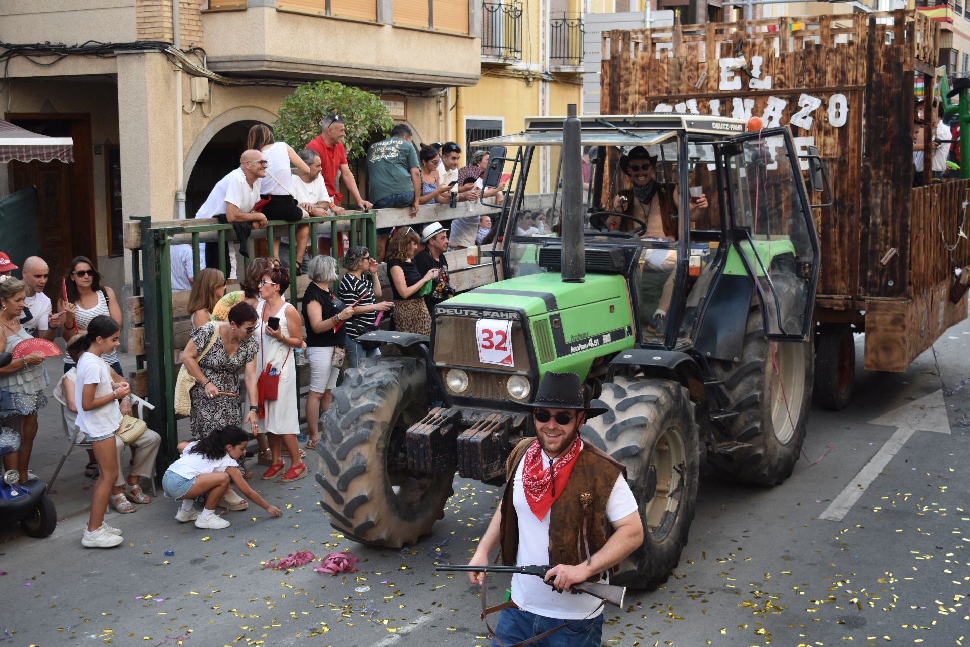 Rincón de Soto disfrutó de las carrozas