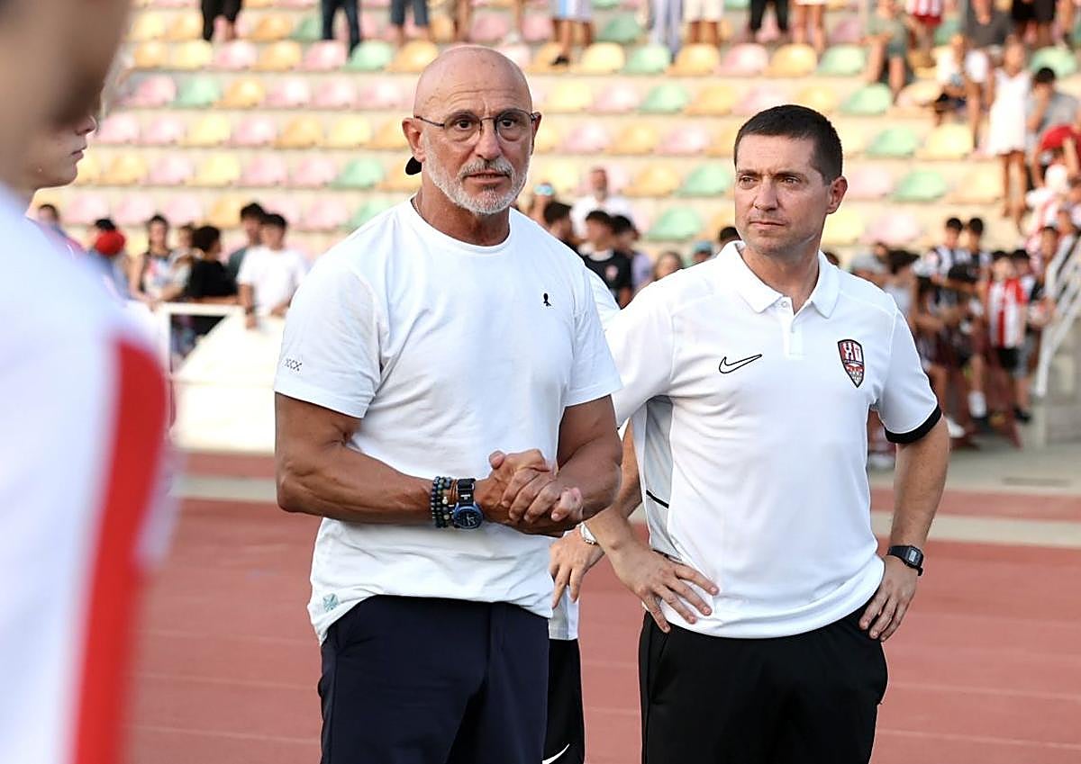 Imagen secundaria 1 - La UD Logroñés aumenta su ritmo y golea al Haro