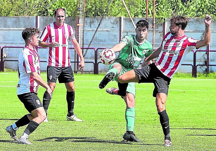 Miguel Marí, al que Mendia conoce bien, está llamado a ser el faro blanquirrojo gracias a su calidad y visión periférica