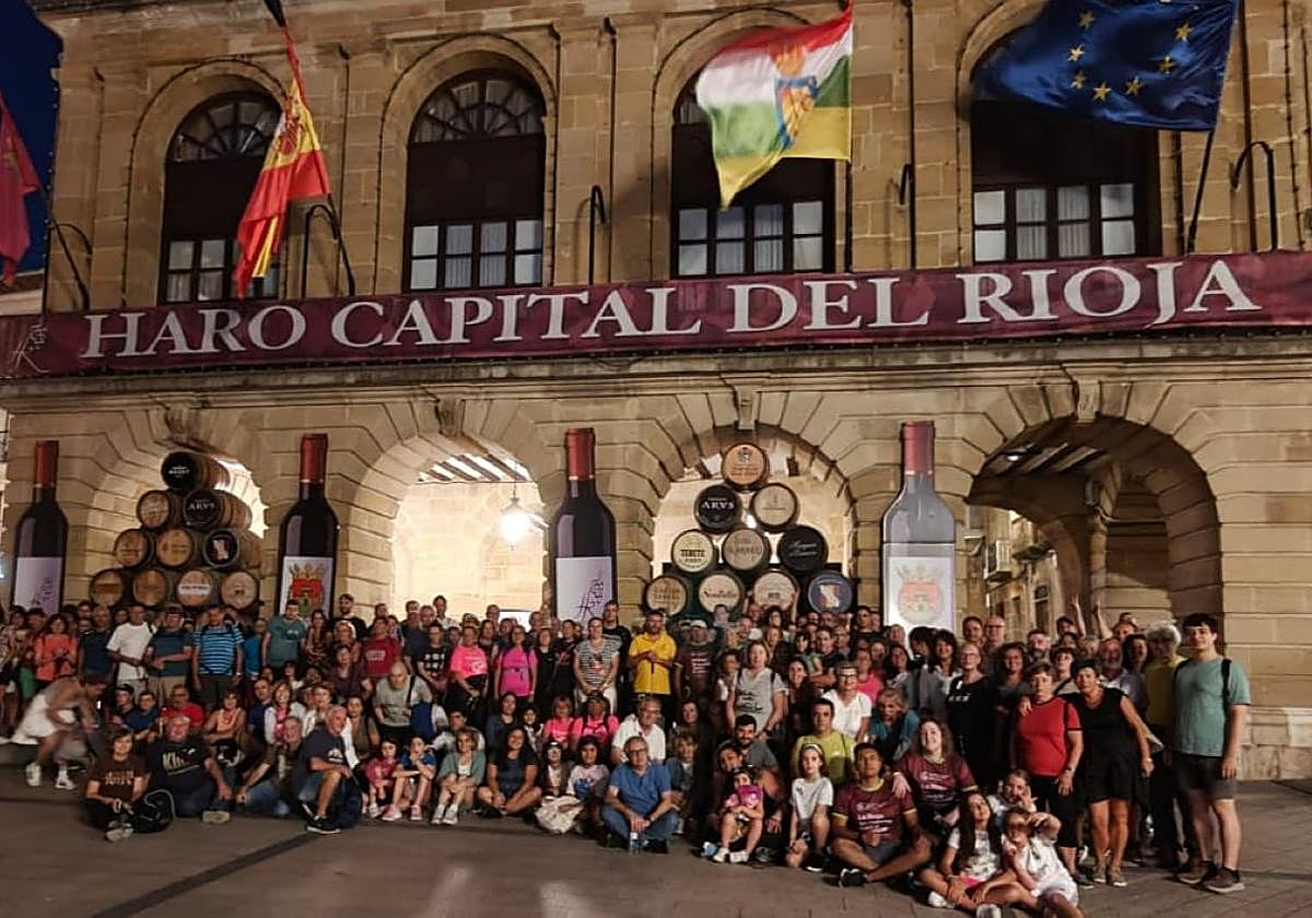 Gran acogida del paseo nocturno en Haro