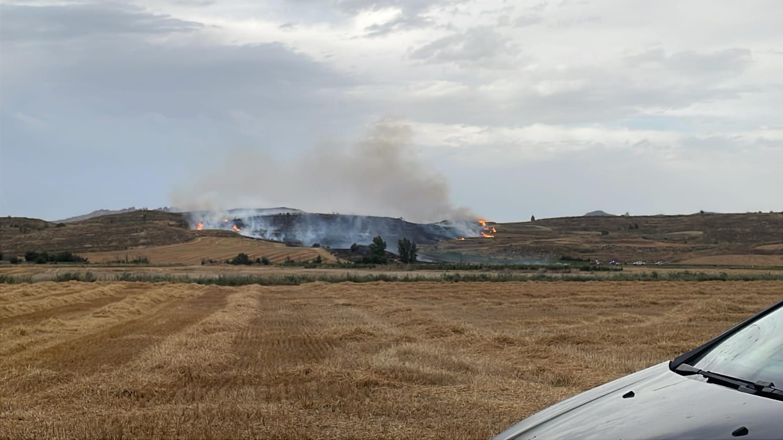 El fuego ha afectado el término municipal de Fonzaleche.