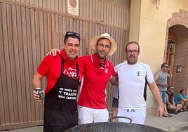 Uno de los calderillos que participaron en el concurso de ayer.