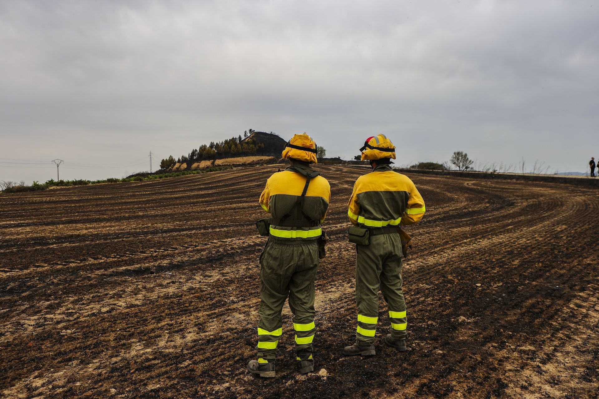 El día después del incendio en Fonzaleche y Gimileo