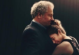 Escena de la película 'Ghostlight'.