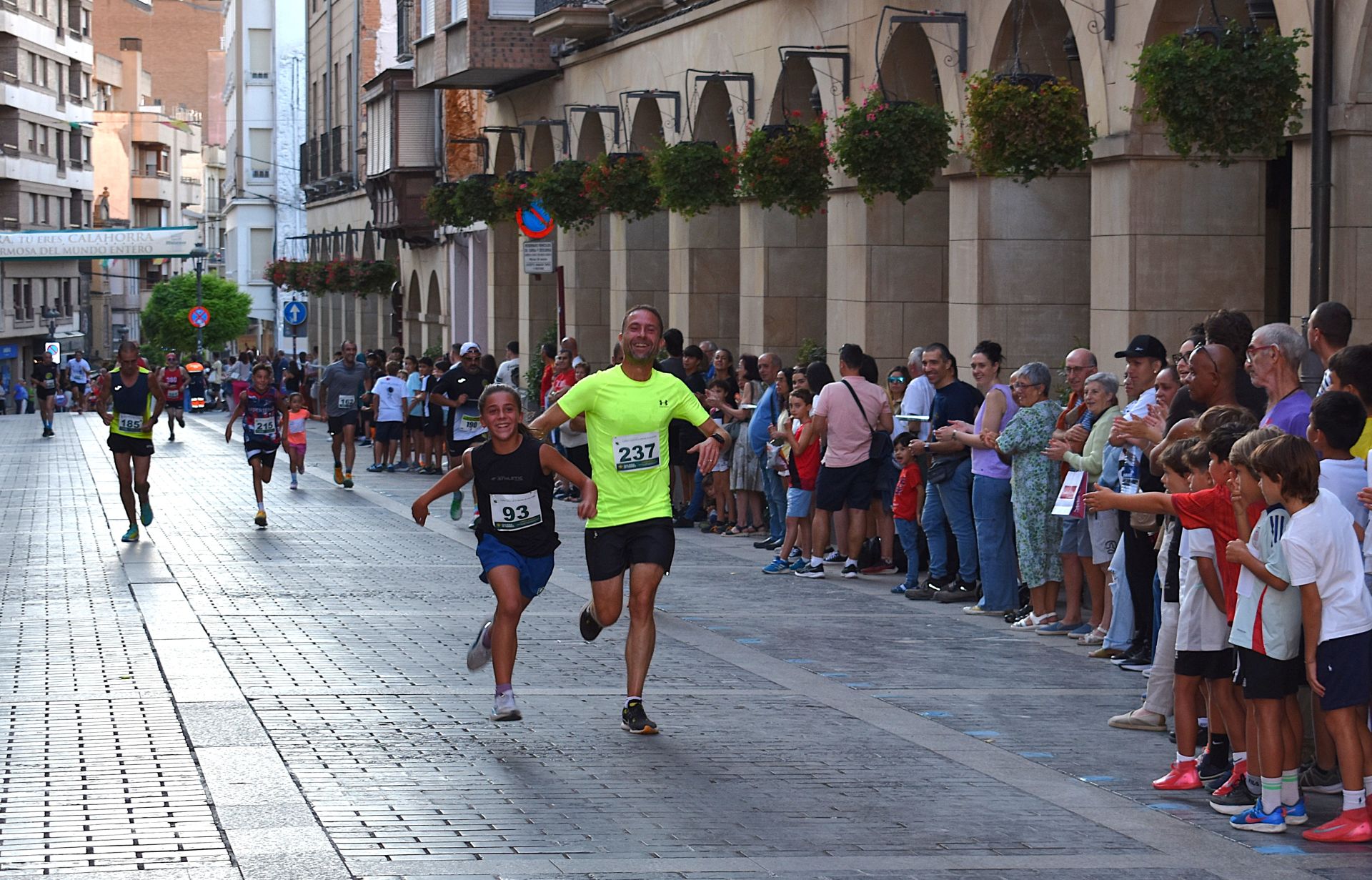 Las imágenes de la carrera Ciudad de Calahorra