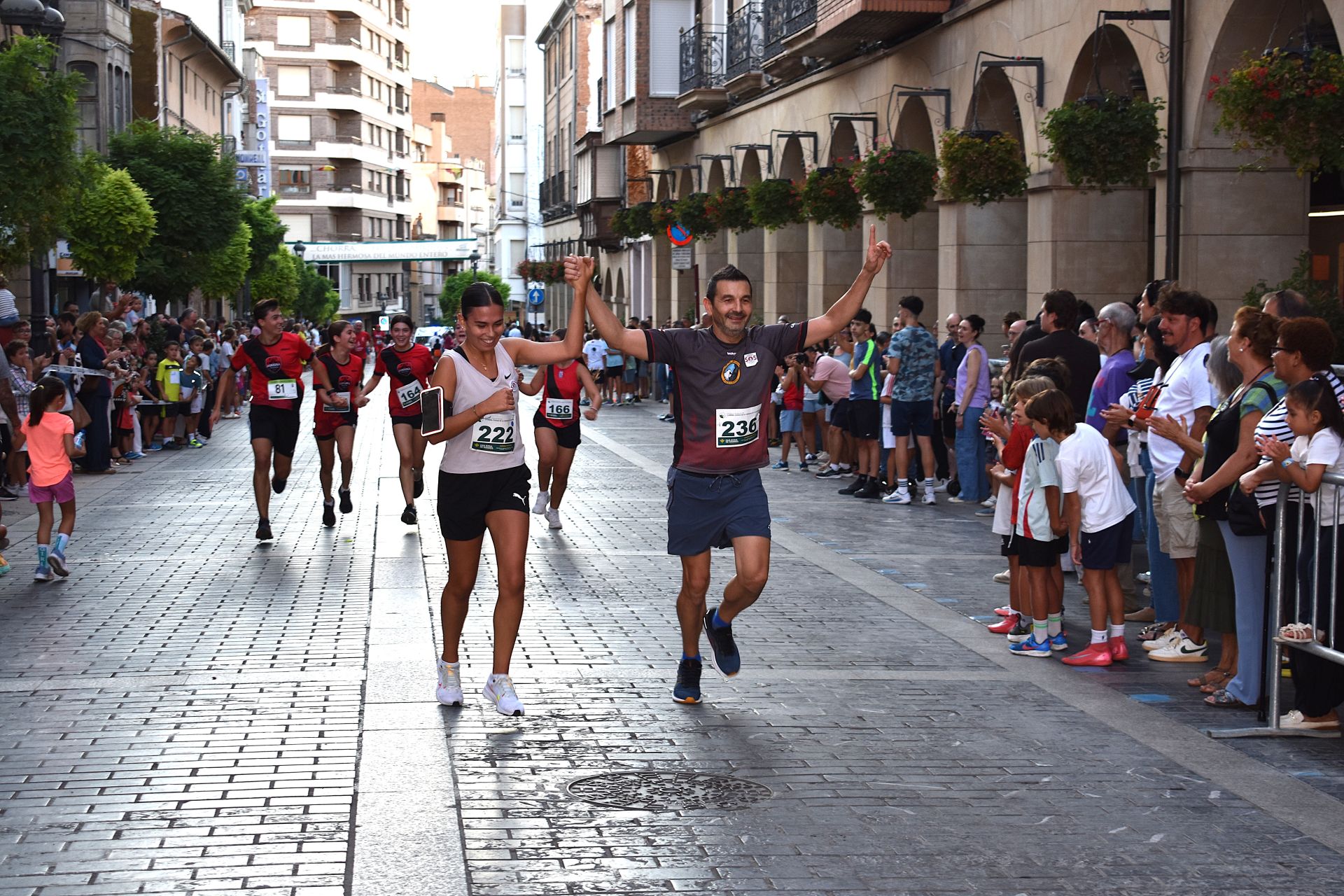 Las imágenes de la carrera Ciudad de Calahorra