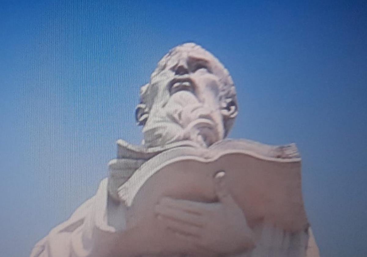 Desperfecto en la figura de San Felices.