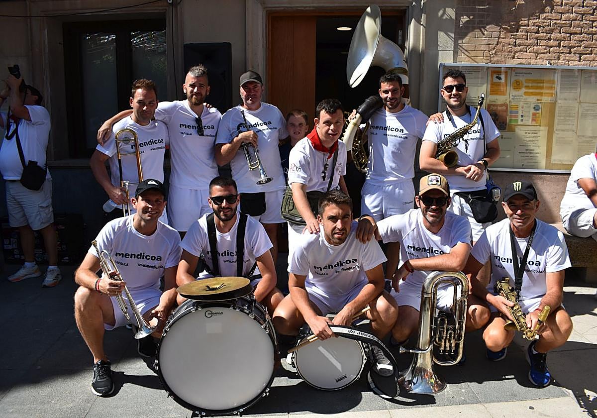 Todo el color de las fiestas de Aldanueva de Ebro