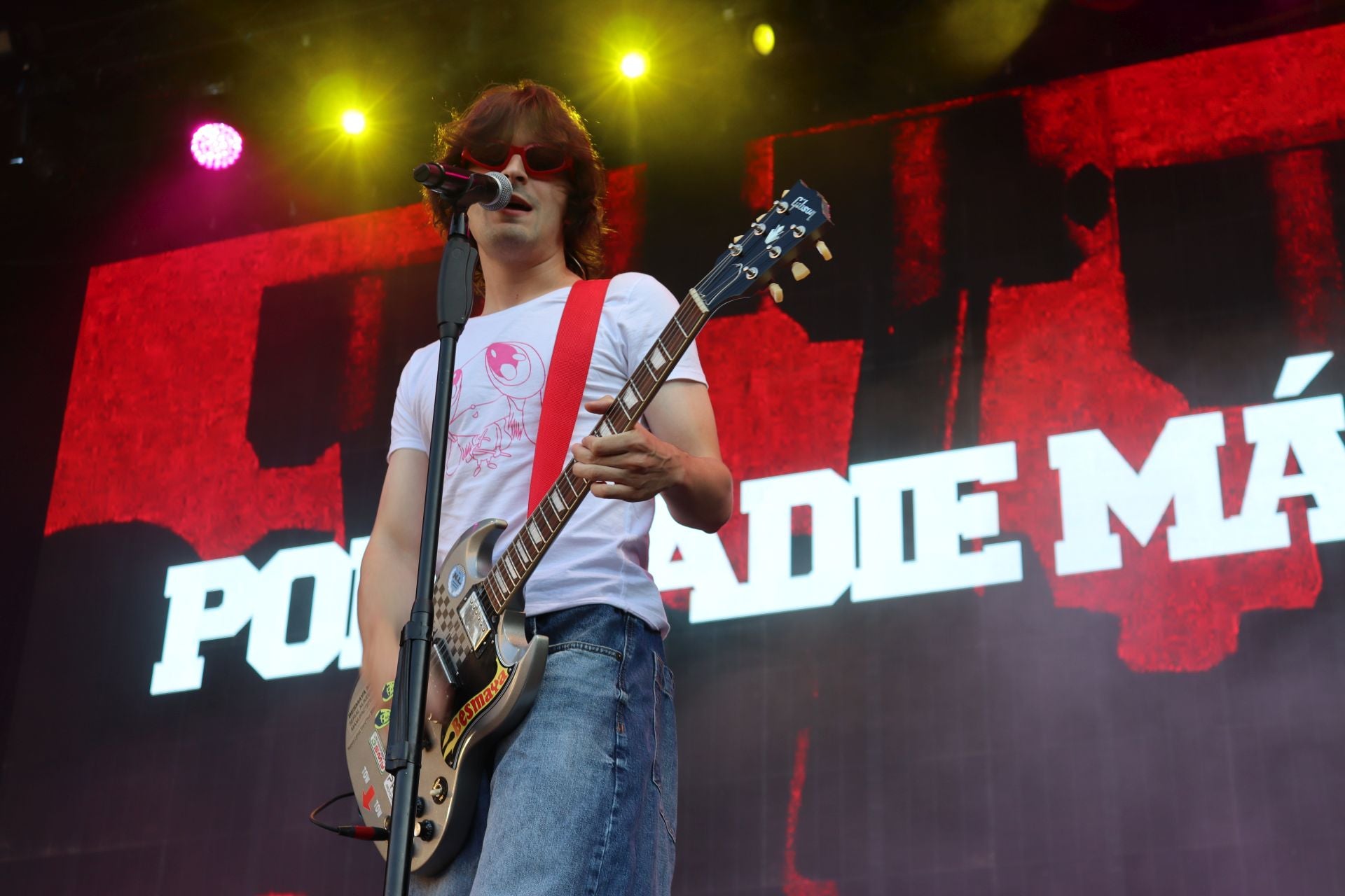 Ambiente festivo en la segunda noche del Ezcaray Fest