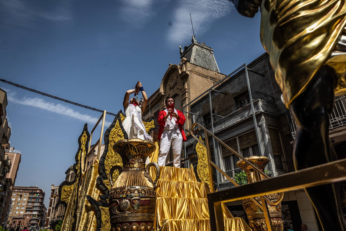 Chupinazo y carrozas: las primeras imágenes de Calahorra en fiestas