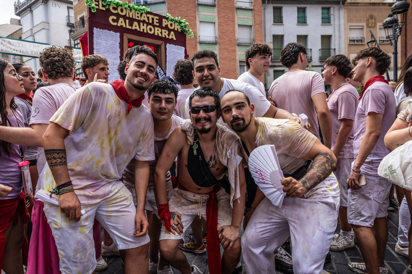 Chupinazo y carrozas: las primeras imágenes de Calahorra en fiestas