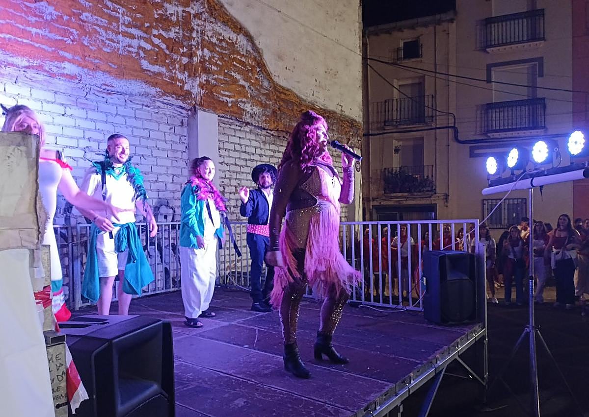 Imagen secundaria 1 - Noche mágica en Calahorra