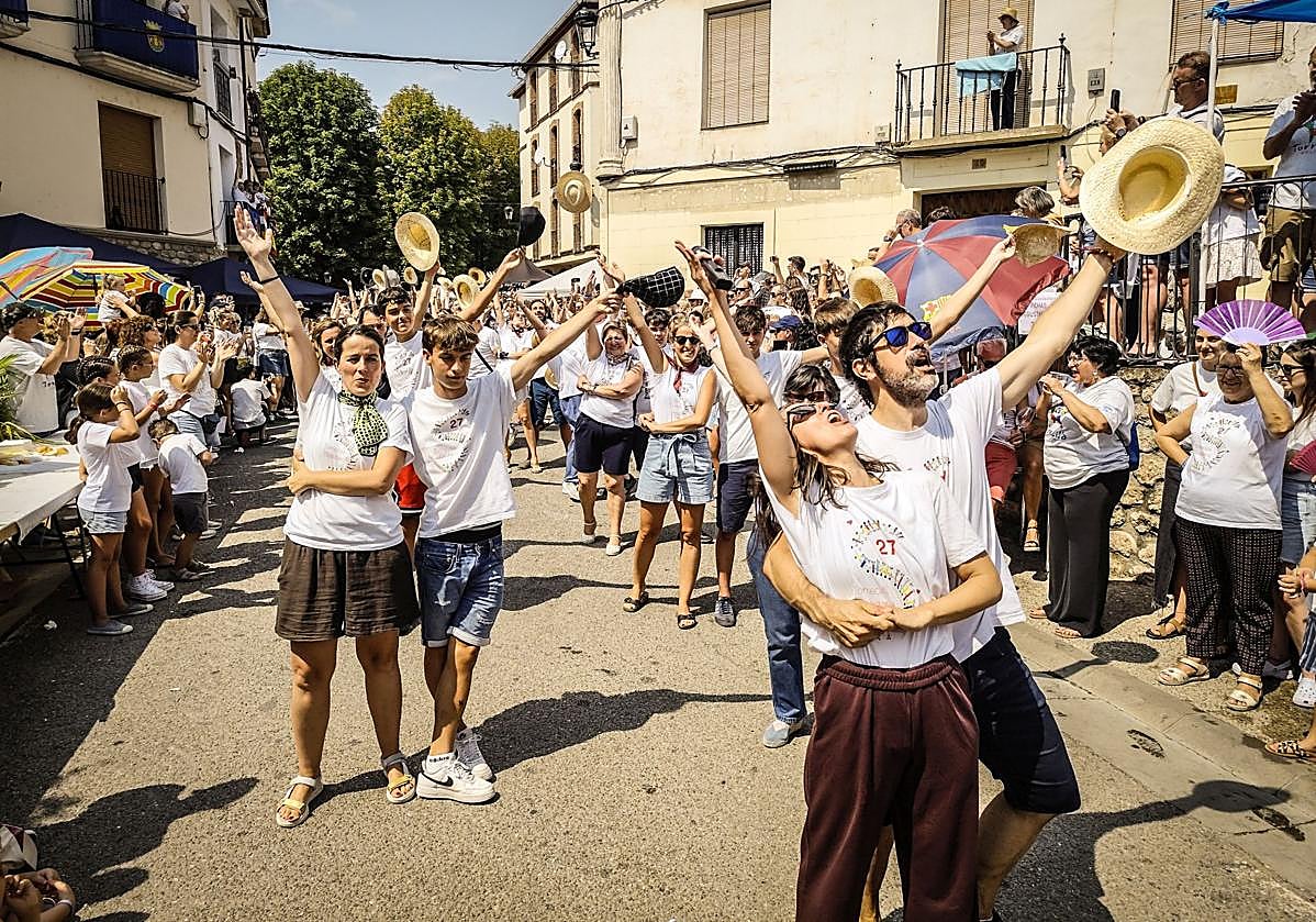 Actuaciópn durante la última edición de la Fiesta de la Solidaridad.