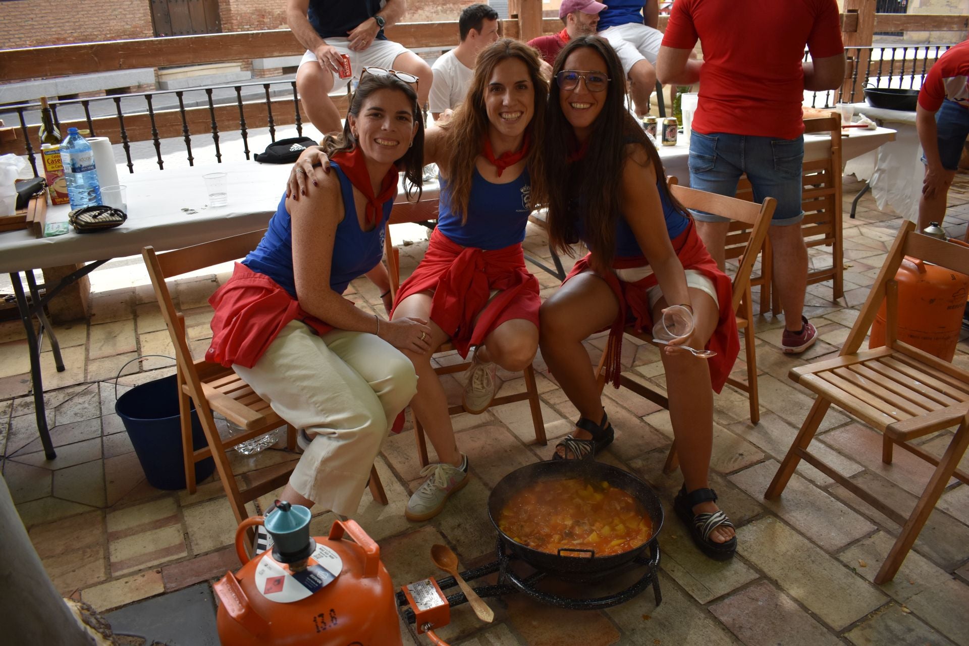 El concurso de calderillos de Aldeanueva reúne a veintidos cuadrillas