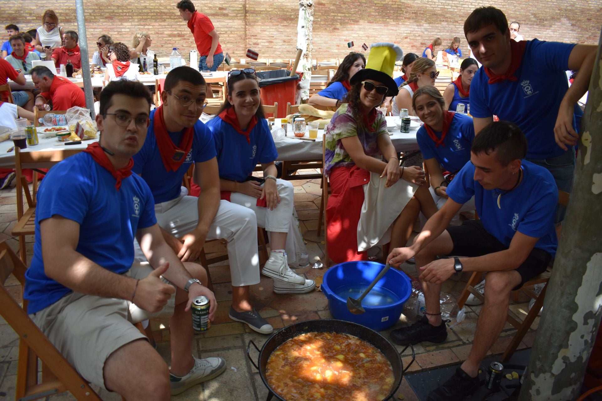 El concurso de calderillos de Aldeanueva reúne a veintidos cuadrillas