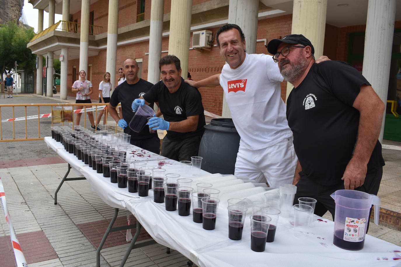 Las imágenes del primer día de fiestas en Cervera
