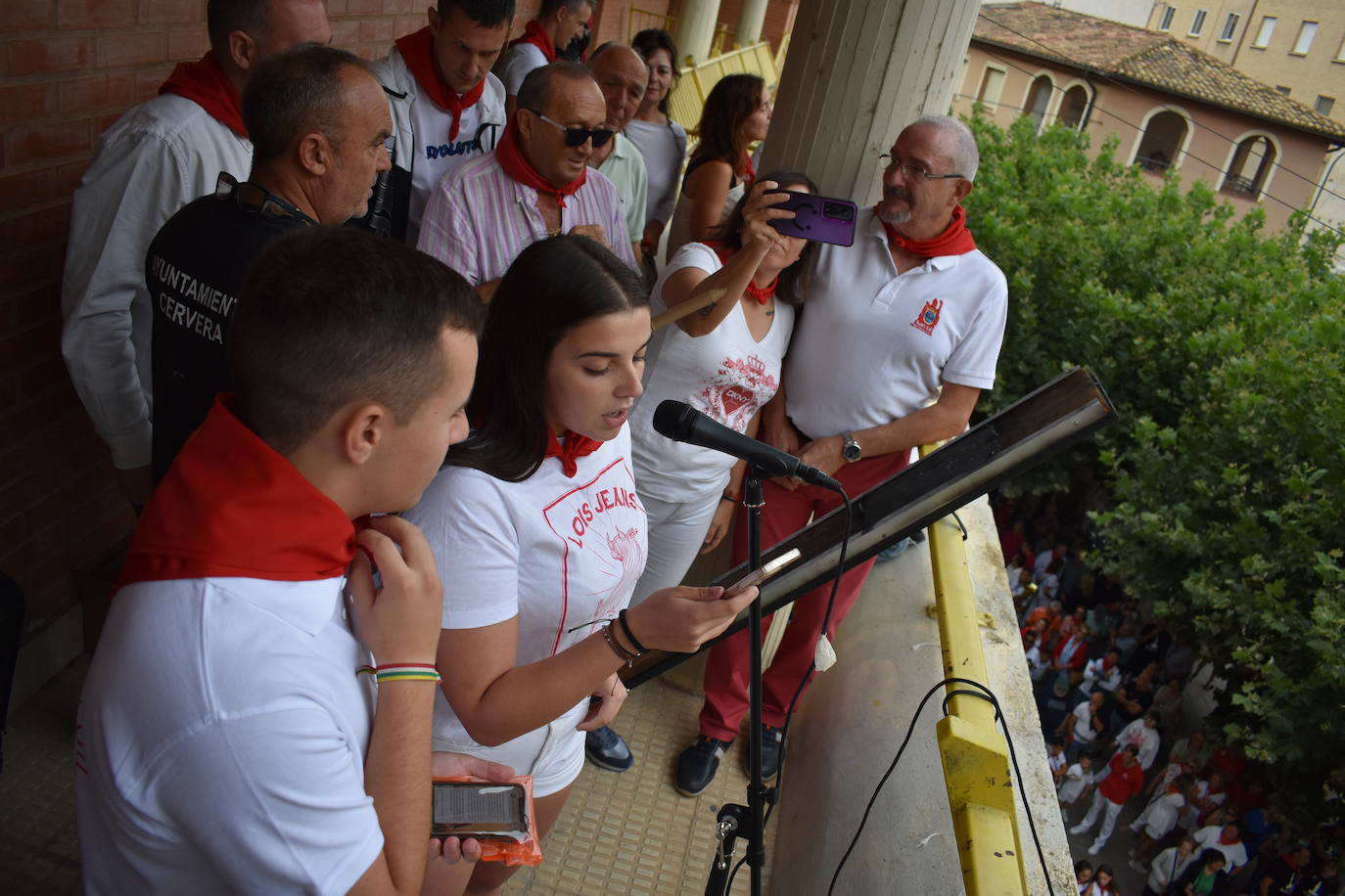 Las imágenes del primer día de fiestas en Cervera