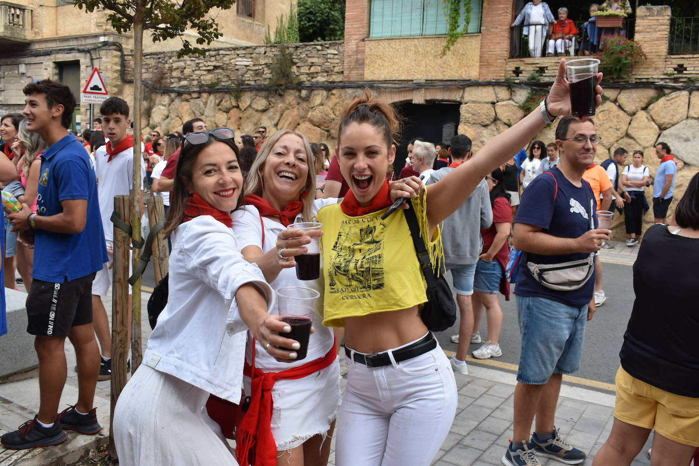 Las imágenes del primer día de fiestas en Cervera