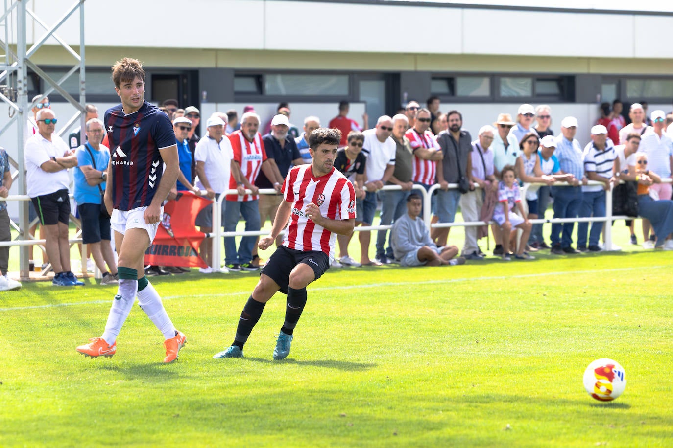 Las imágenes del encuentro UDL-Eibar B