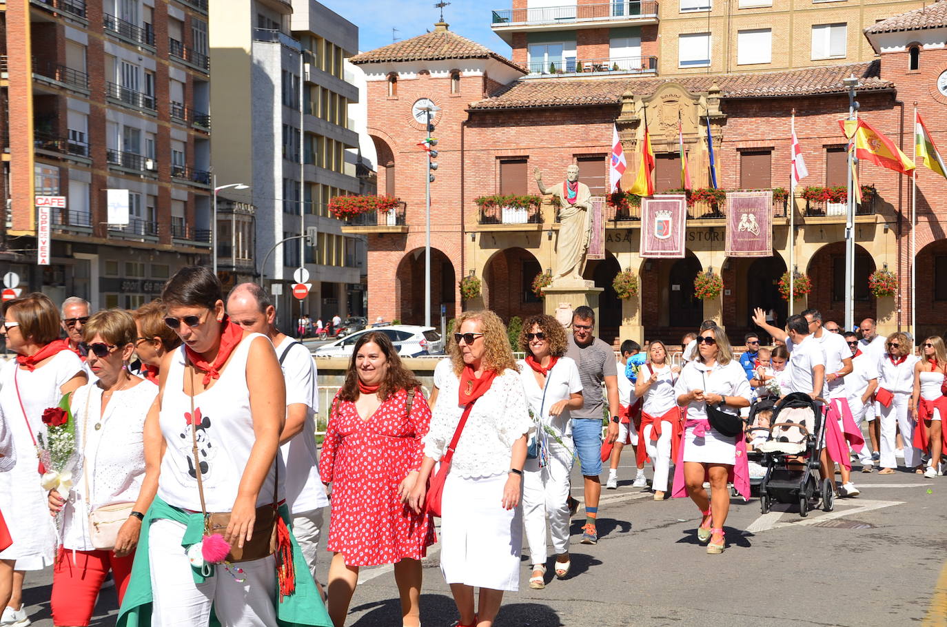 Las imágenes de las fiestas de Calahorra de este sábado