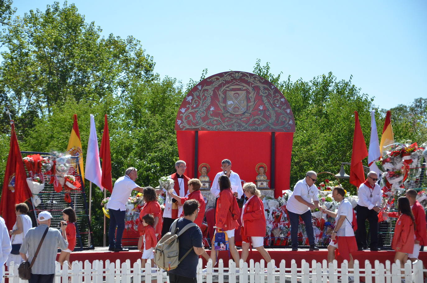 Las imágenes de las fiestas de Calahorra de este sábado