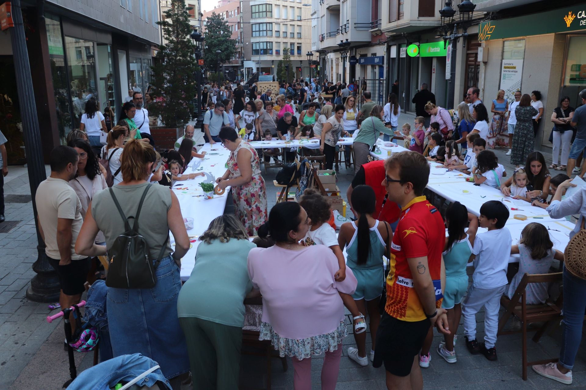 Tarde de juegos en Fliparnedo
