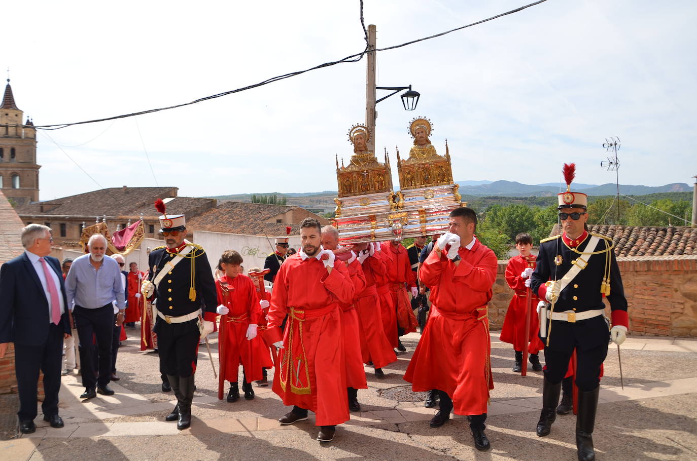 Calahorra despide las fiestas con una procesión a sus patronos
