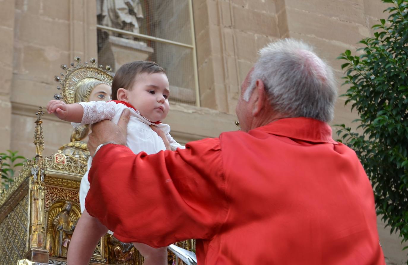 Calahorra despide las fiestas con una procesión a sus patronos