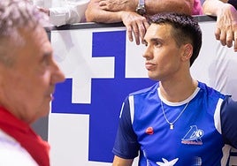 Javier Zabala, con el gesto serio.