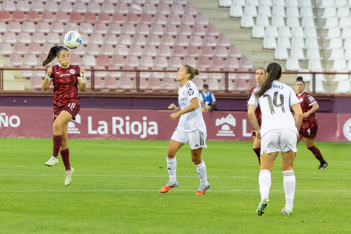 Las imágenes del encuentro DUX-Real Madrid