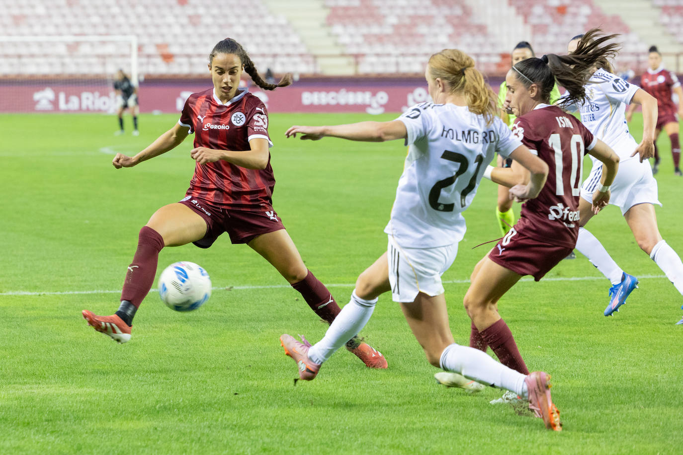 Las imágenes del encuentro DUX-Real Madrid