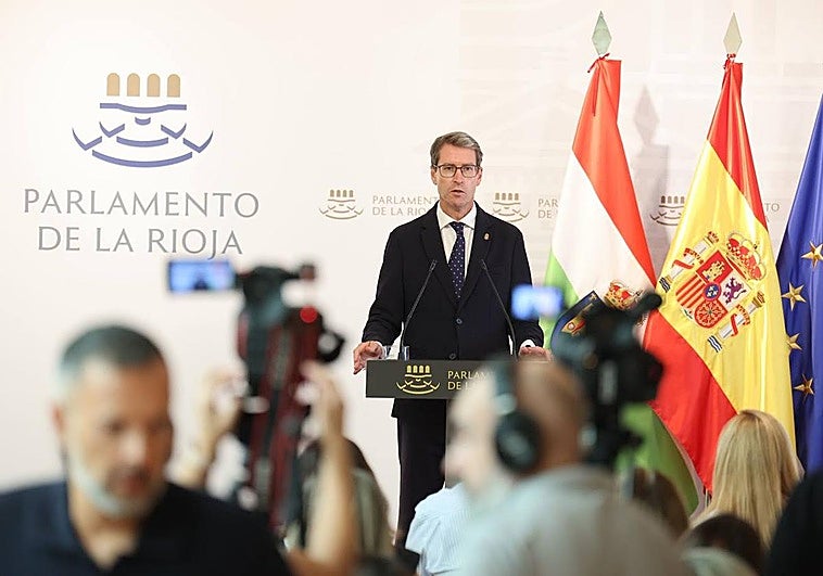 Gonzalo Capellán, durante su intervención en el Parlamento.