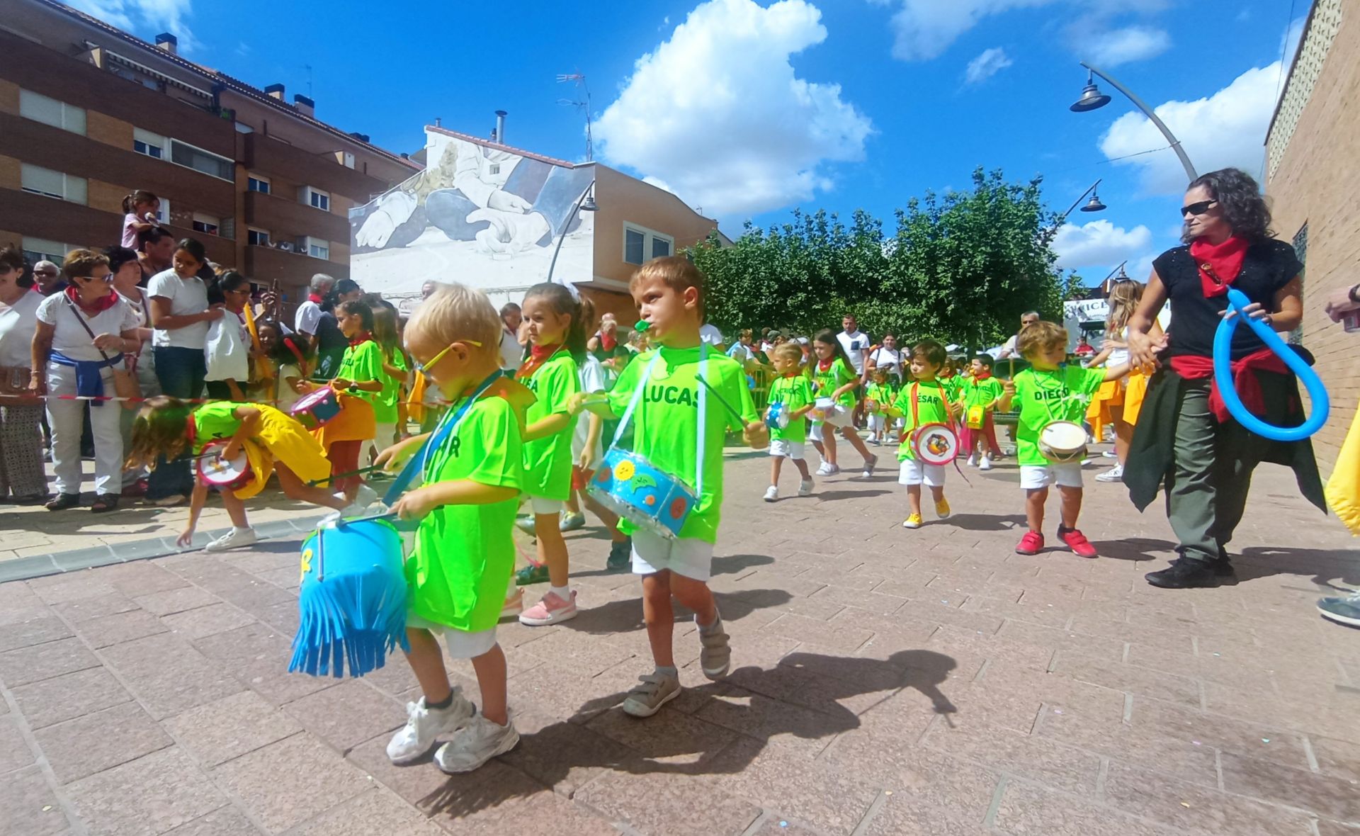 Las imágenes del chupinazo de Pradejón
