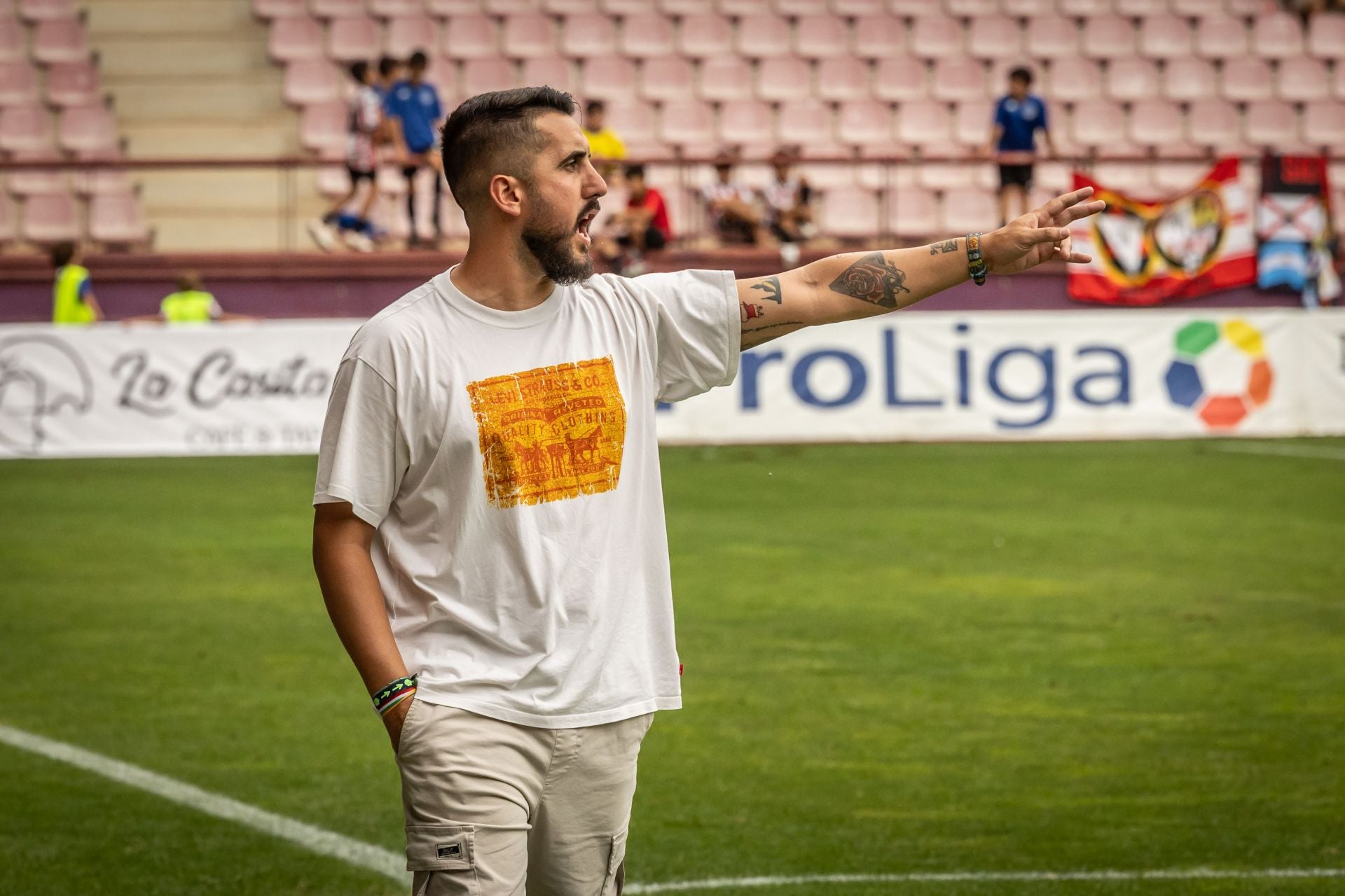 La SDL gana al Eibar en Las Gaunas