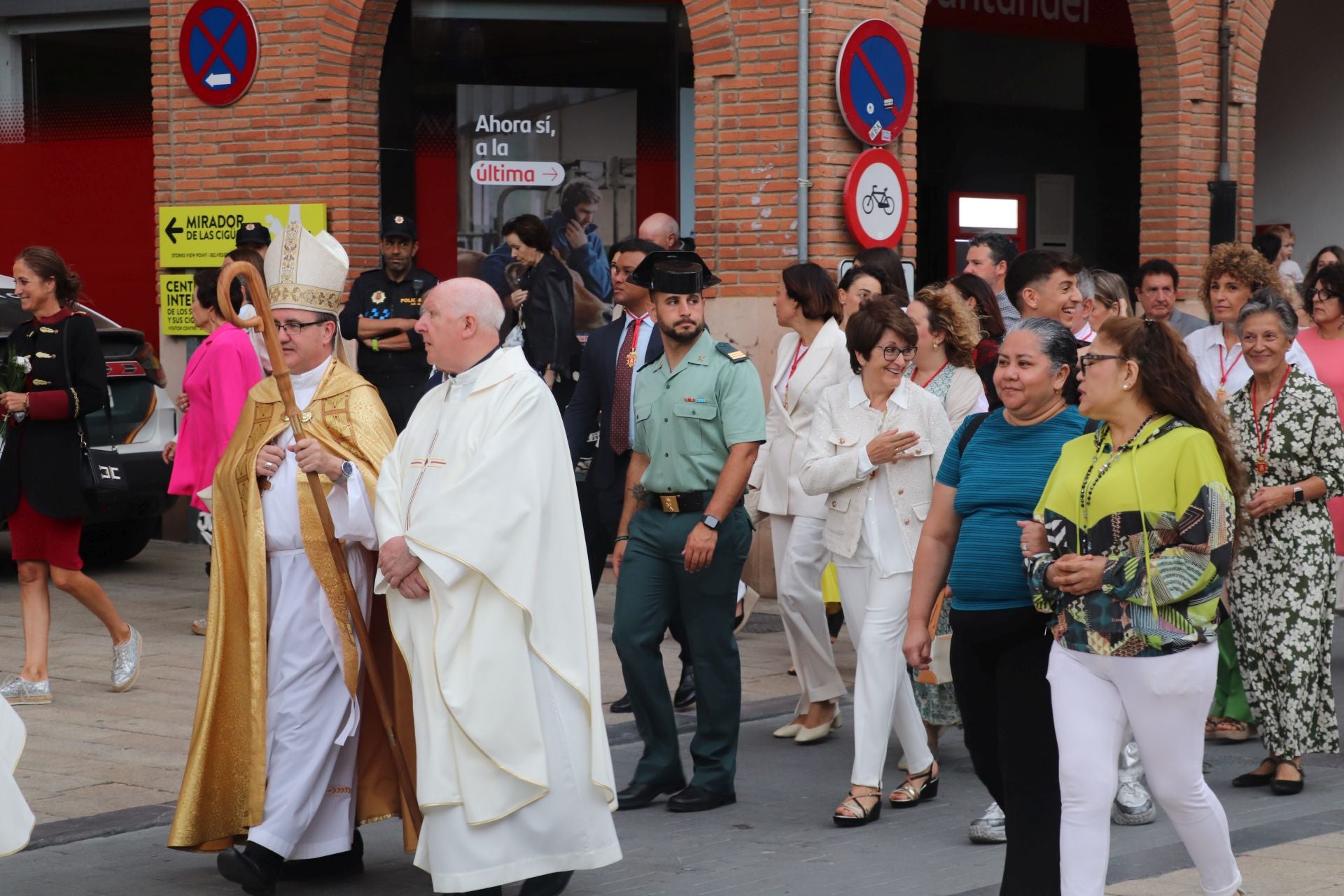 Alfaro celebra a la Virgen del Burgo