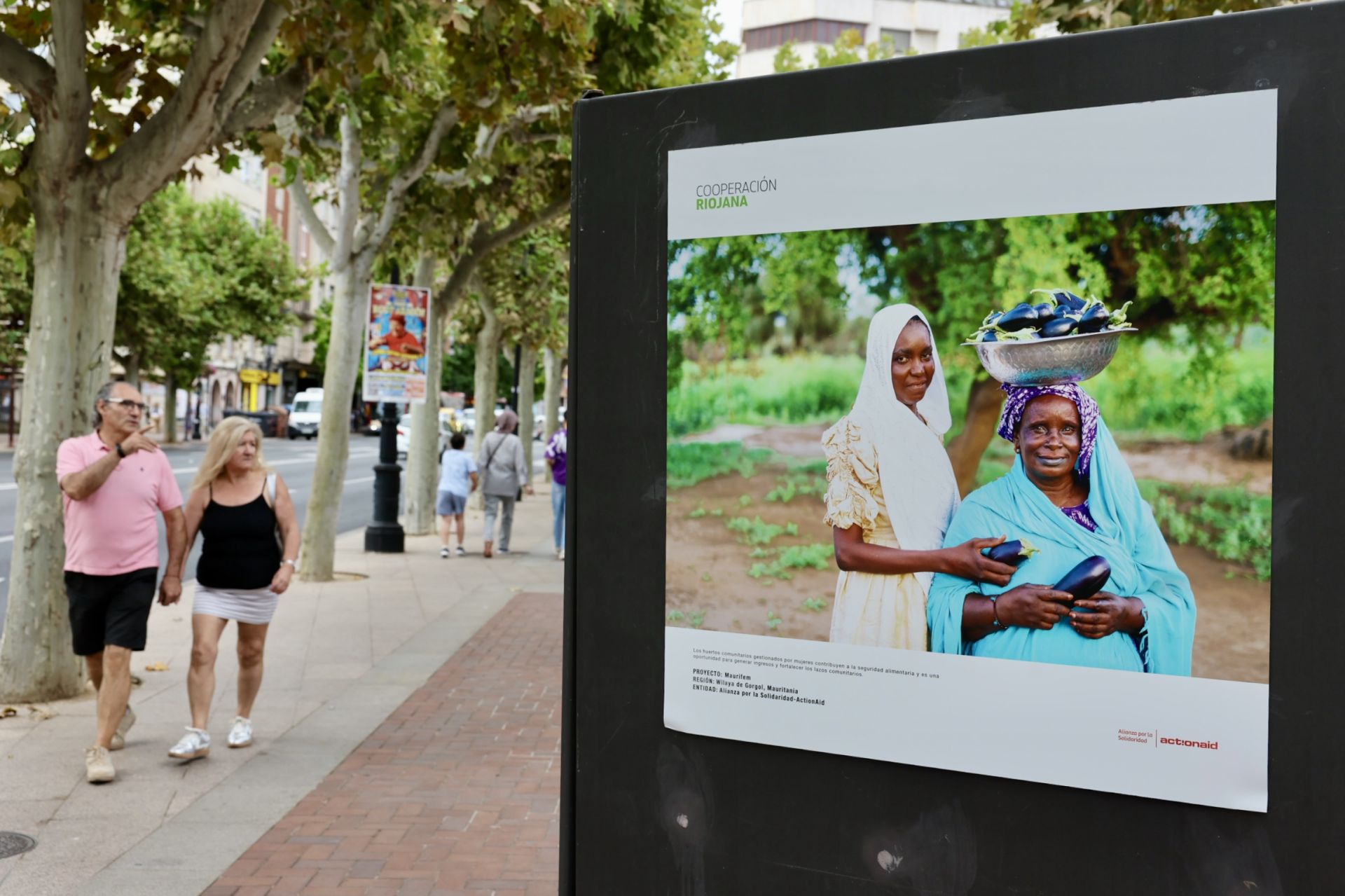 &#039;Cooperación Riojana: un compromiso compartido&#039;, exposición en el Espolón de Logroño