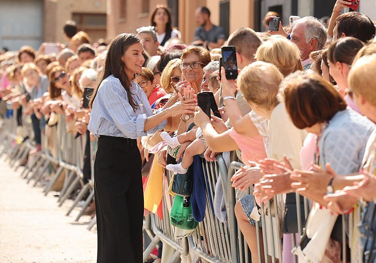 Los rinconeros han mostrado su cariño a la Reina.