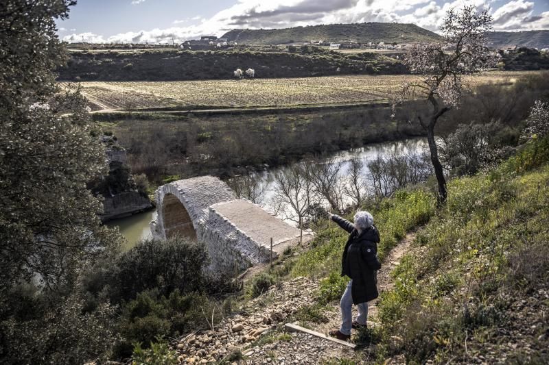 Imagen del Mantible, con el arco logroés ya reconstruido.