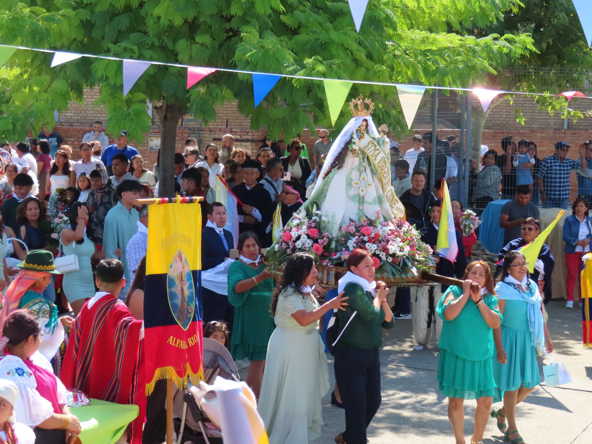 La comunidad ecuatoriana de Alfaro celebra la virgen del Cisne