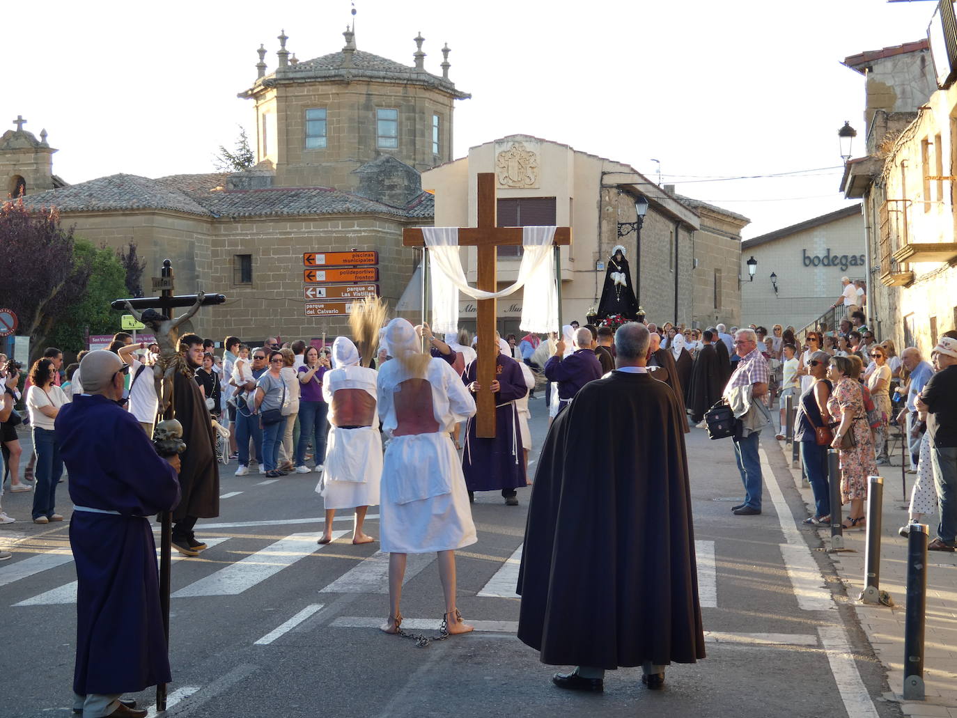 Las imágenes de los Picaos en San Vicente de la Sonsierra