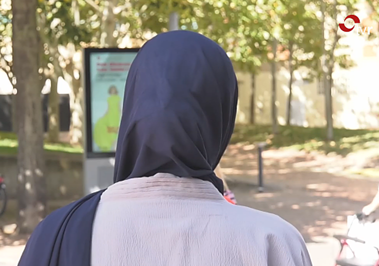 «Es mi lucha. No voy a quitarme el velo islámico por voluntad propia»