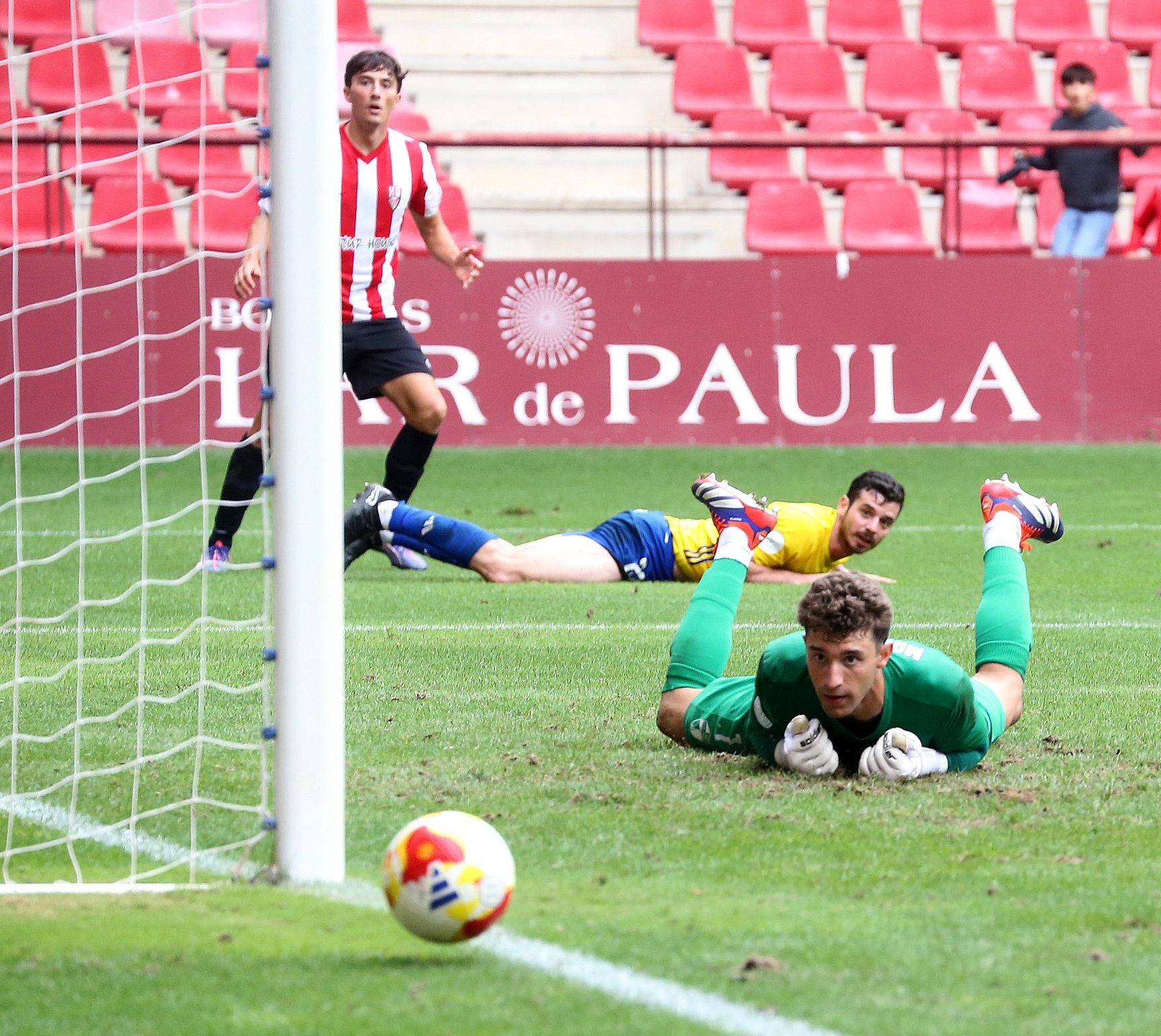 La UDL consigue el triunfo ante el Ebro