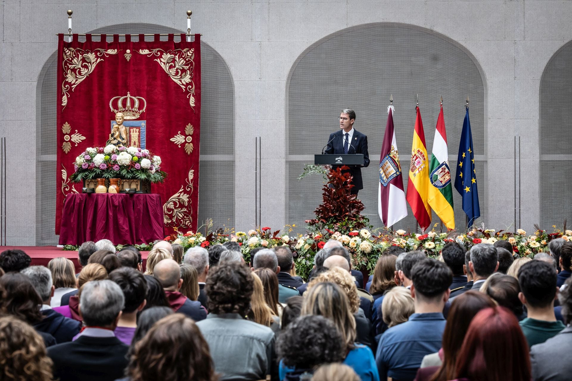Las imágenes del acto del pisado de la uva
